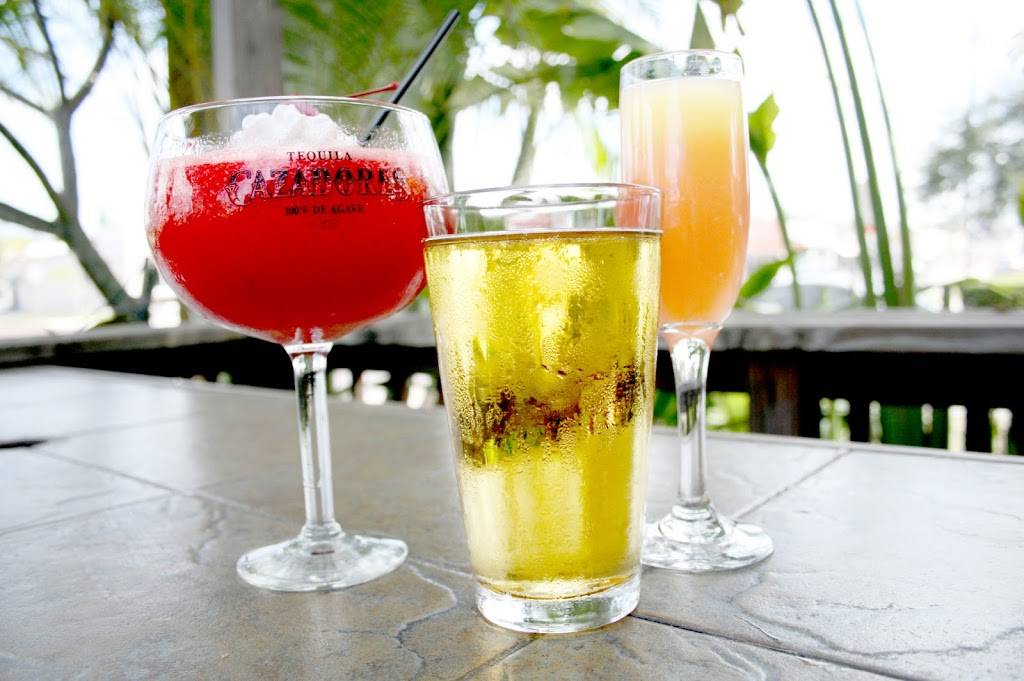 The Bungalow Restaurant and Bar | restaurant | 2202 W Kennedy Blvd, Tampa, FL 33606, USA | 8132533663 OR +1 813-253-3663