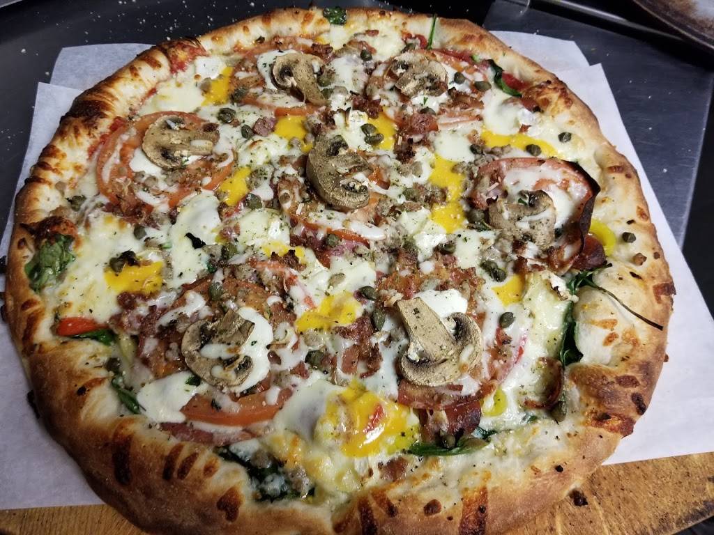 The Winery at Perennial Vineyards | restaurant | 11877 Poorman St SW, Navarre, OH 44662, USA | 3308323677 OR +1 330-832-3677