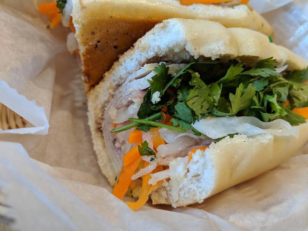 Em | restaurant | 1702 86th St, Brooklyn, NY 11214, USA | 7182323888 OR +1 718-232-3888