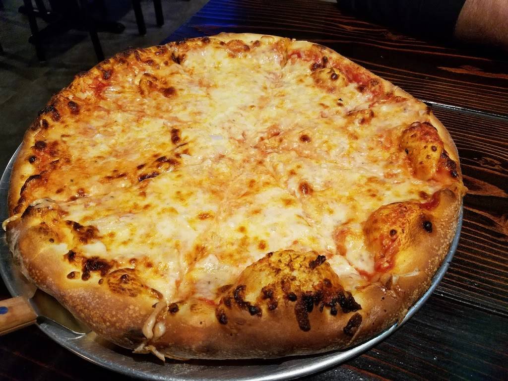 Bennys | restaurant | 91 Shoemaker St, Forty Fort, PA 18704, USA | 5707637314 OR +1 570-763-7314