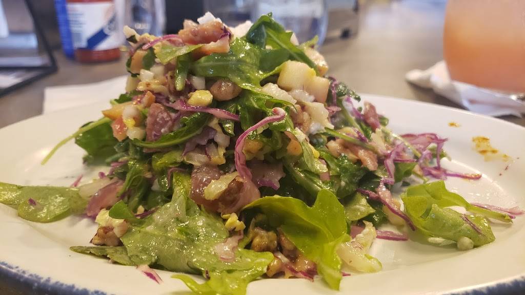 Lindeys Lake House Lakewood | restaurant | 15625 Detroit Ave, Lakewood, OH 44107, USA | 2163039699 OR +1 216-303-9699