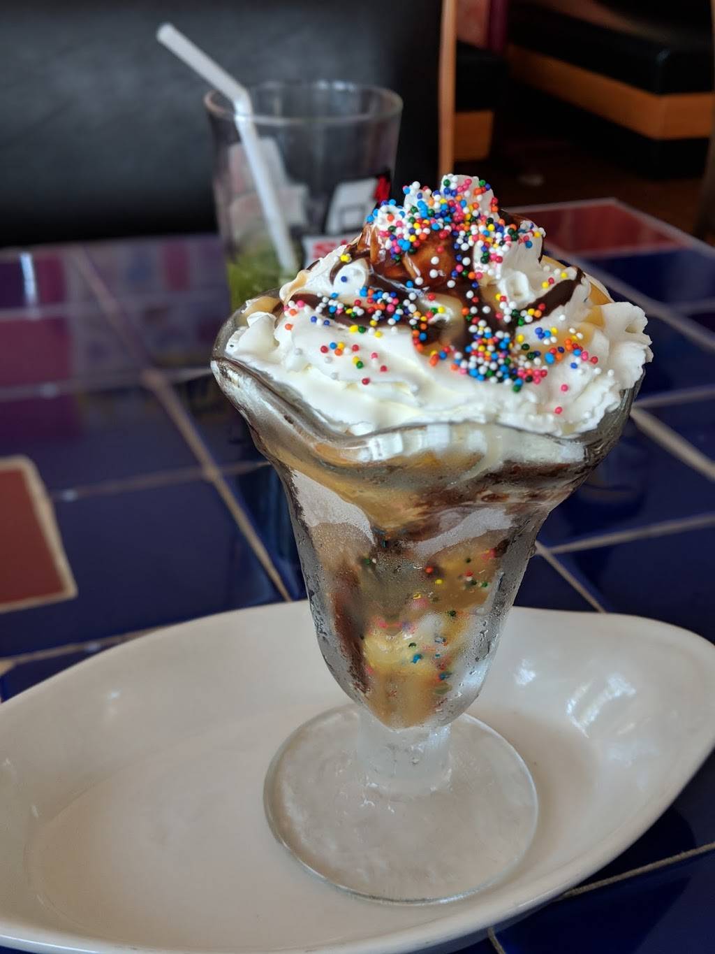 Dominguez Restaurant | restaurant | 3313 E 50th St, Minneapolis, MN 55417, USA | 6127248493 OR +1 612-724-8493