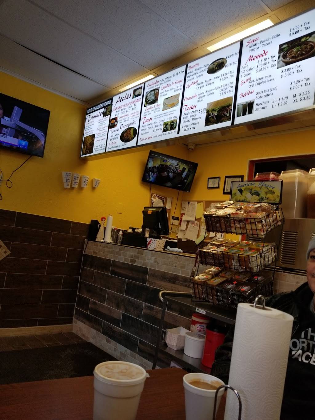 Manolos Tamales | restaurant | 5341 S Kedzie Ave, Chicago, IL 60632, USA | 7734367029 OR +1 773-436-7029