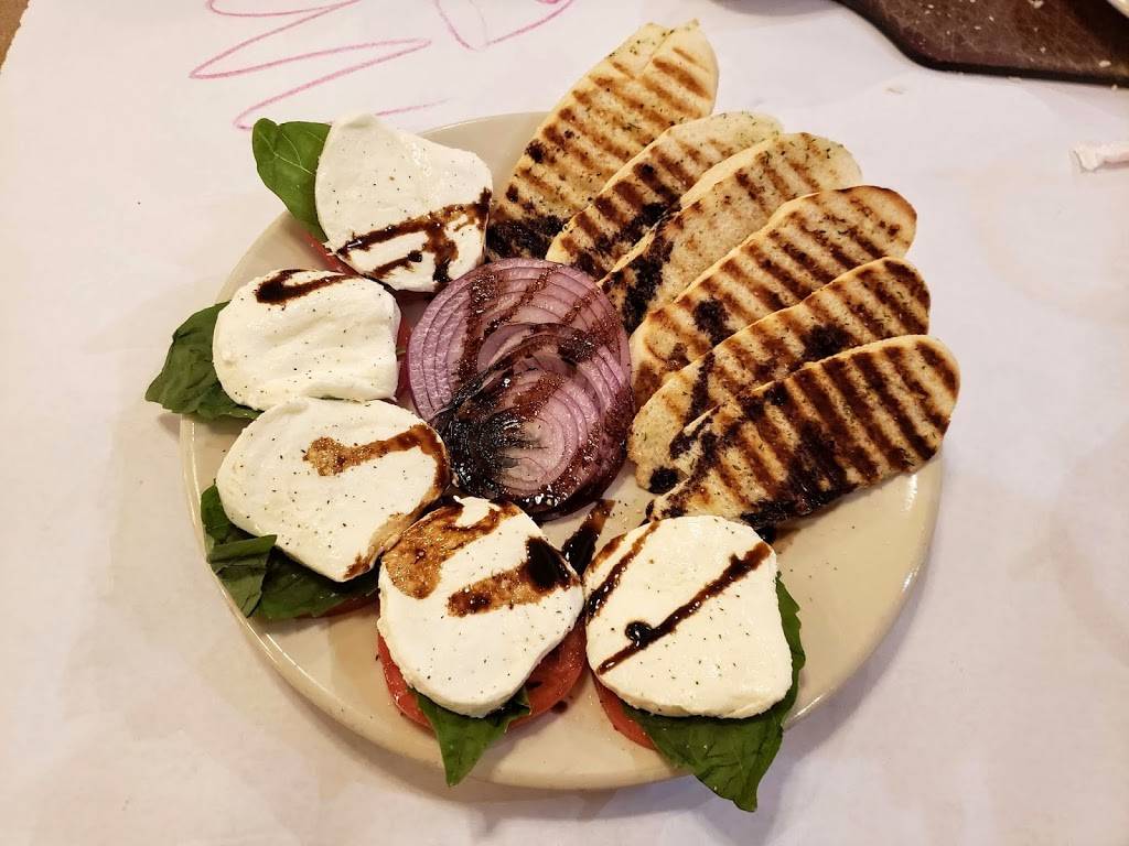 Zios Italian Kitchen | restaurant | 12858 West I.H. 10, Frontage Rd, San Antonio, TX 78249, USA | 2106977222 OR +1 210-697-7222