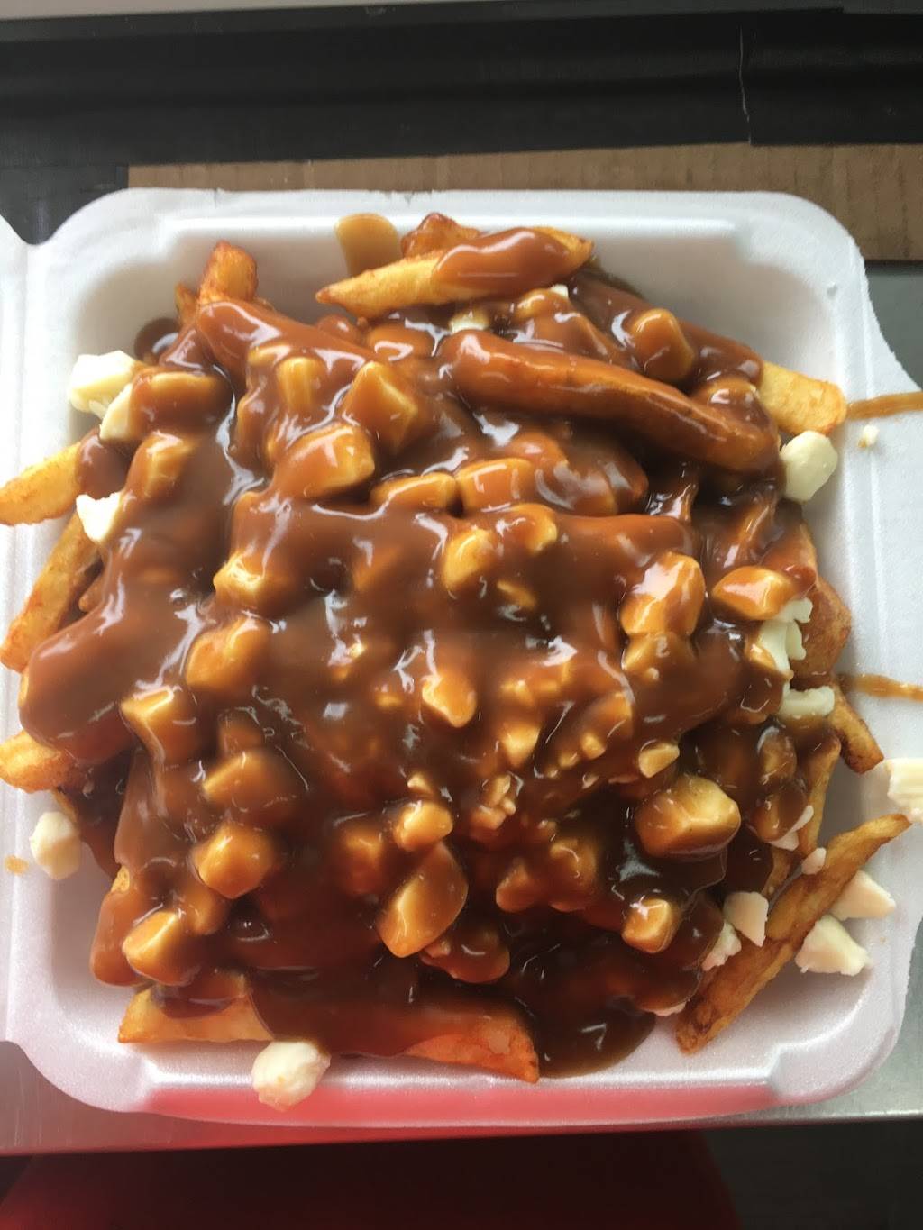 3’s Company Chip Wagon | restaurant | 3003 St Joseph Blvd, Orléans, ON K1E 1E1, Canada | 6138680164 OR +1 613-868-0164