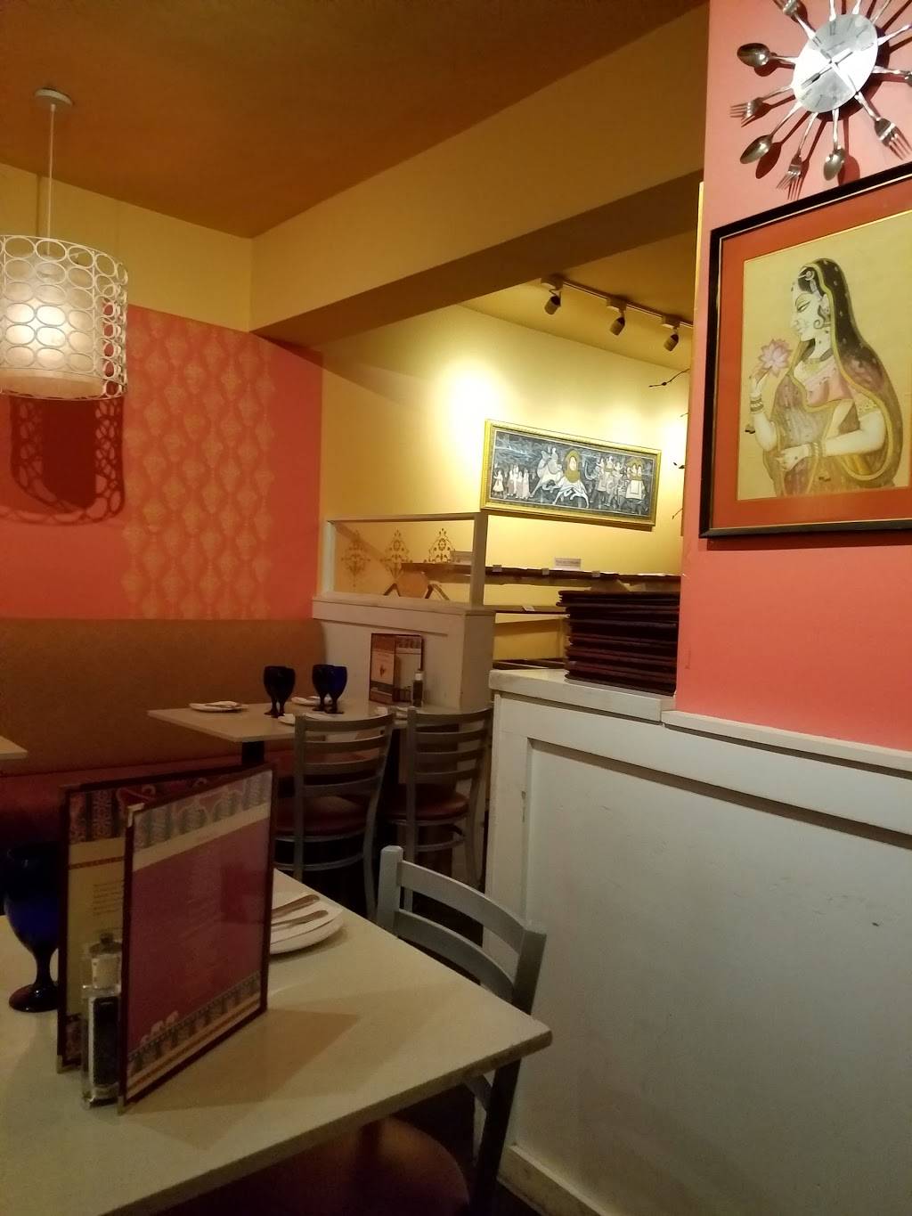 Taste of India Restaurant | restaurant | 230 Wickenden St, Providence, RI 02903, USA | 4014214355 OR +1 401-421-4355