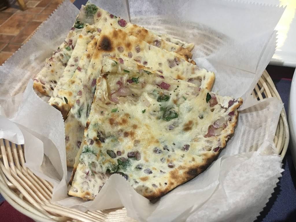 Kurrys Restaurant | restaurant | 24361 Halsted Rd, Farmington Hills, MI 48335, USA | 2488262014 OR +1 248-826-2014