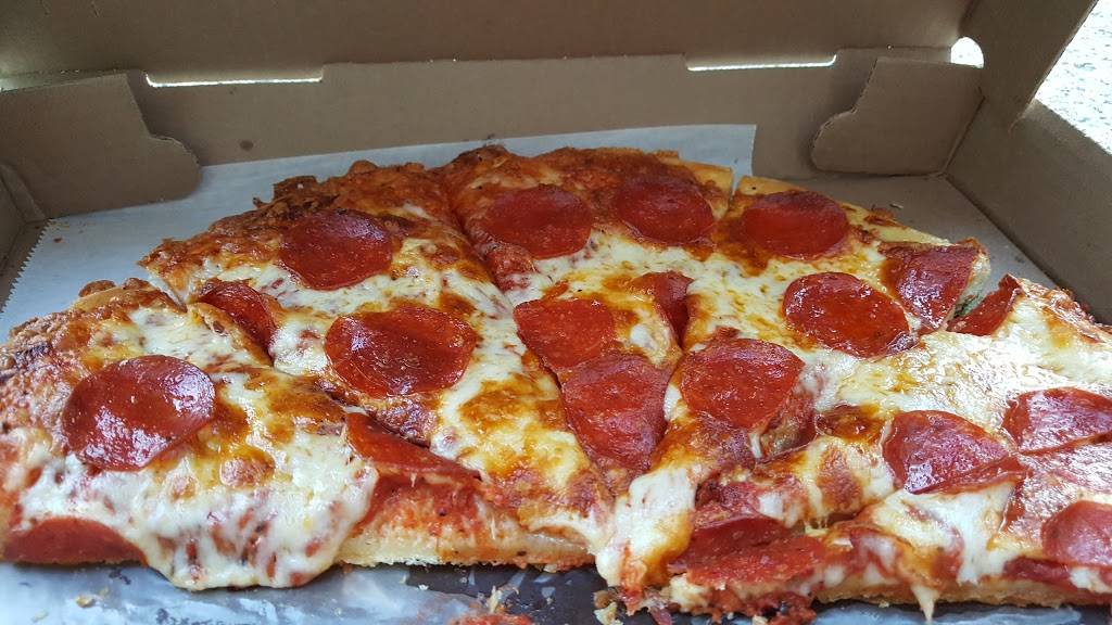 Crustys Pizza | restaurant | 1331 Warwick Ave, Warwick, RI 02888, USA | 4014635123 OR +1 401-463-5123