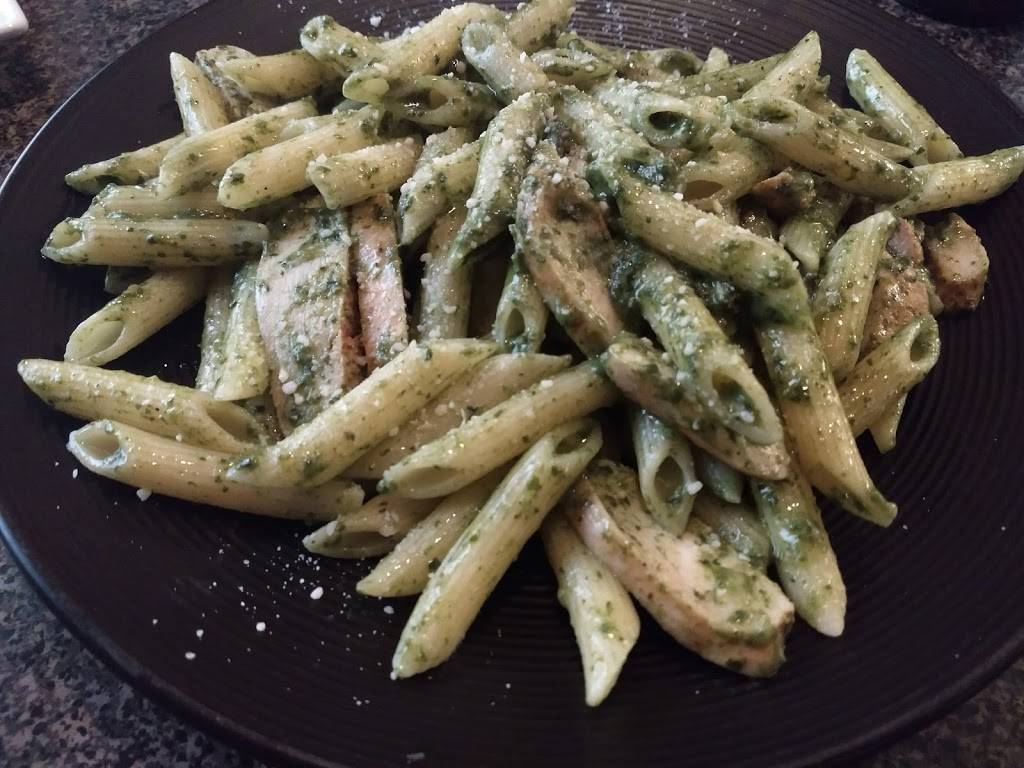 Sammys Pizza & Italian Restaurant | restaurant | 2161 S Oneida St, Green Bay, WI 54304, USA | 9204996644 OR +1 920-499-6644