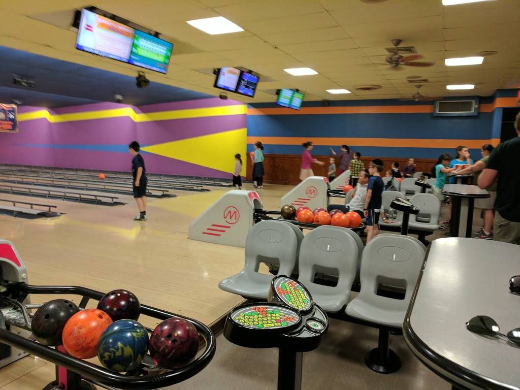 Melody Lanes NY | meal takeaway | 461 37th St, Brooklyn, NY 11232, USA | 7188322695 OR +1 718-832-2695