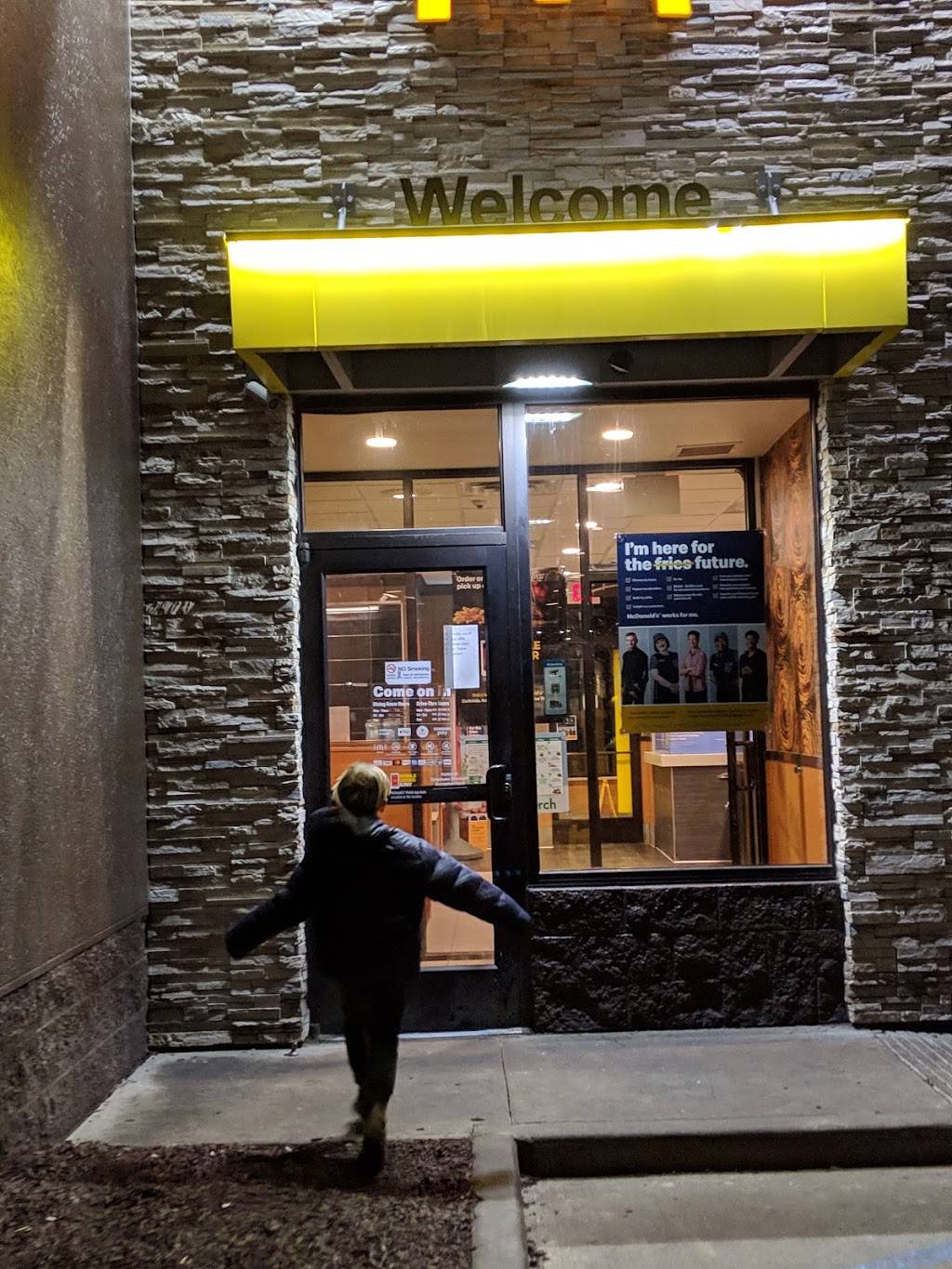 McDonalds | cafe | 5918 IN-43 N, West Lafayette, IN 47906, USA | 7655674255 OR +1 765-567-4255