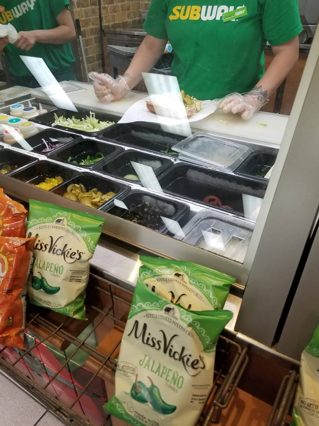 Subway Restaurants | restaurant | 3108 N Boundary Blvd Building #926, Tampa, FL 33621, USA | 8138402200 OR +1 813-840-2200