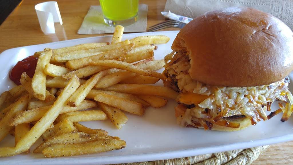 Applebees Grill + Bar | restaurant | 3007 Curtice Rd, Northwood, OH 43619, USA | 4196919200 OR +1 419-691-9200