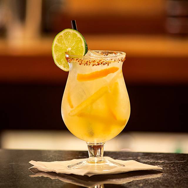 Louies on Main | restaurant | 12942 Main St, Garden Grove, CA 92840, USA | 7145379946 OR +1 714-537-9946