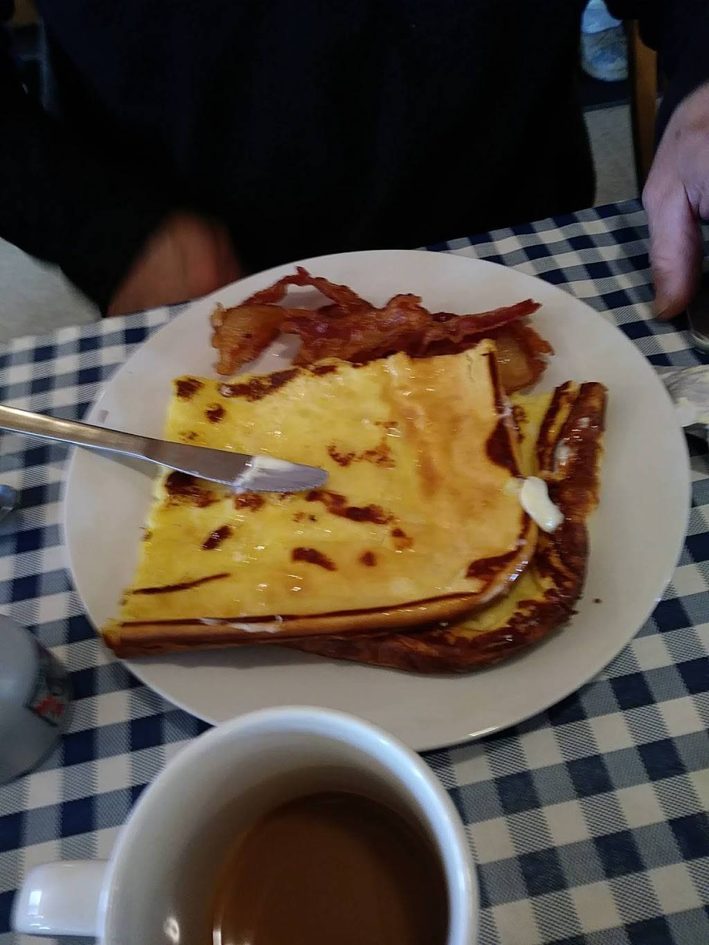 Davenport Maple Farm Restaurant | restaurant | 111 Tower Rd, Shelburne Falls, MA 01370, USA | 4136252866 OR +1 413-625-2866