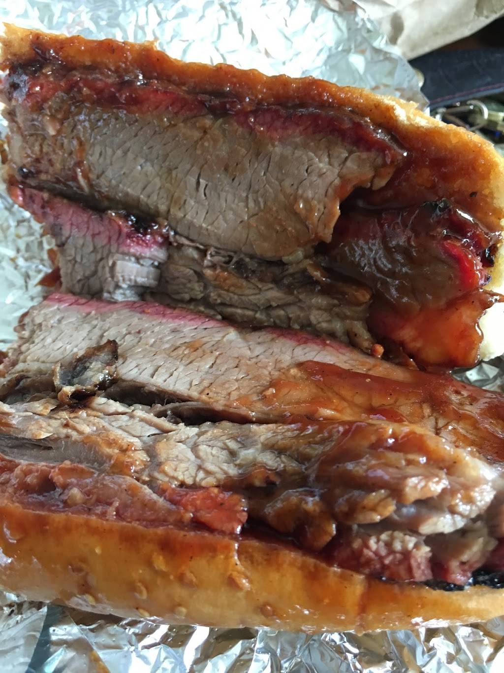 Ray Rays Hog Pit Franklinton | restaurant | 424 W Town St, Columbus, OH 43215, USA | 6144049742 OR +1 614-404-9742