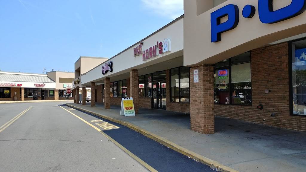Pho Horns | restaurant | 50 Ann Mary St # 403, Pawtucket, RI 02860, USA | 4013656278 OR +1 401-365-6278