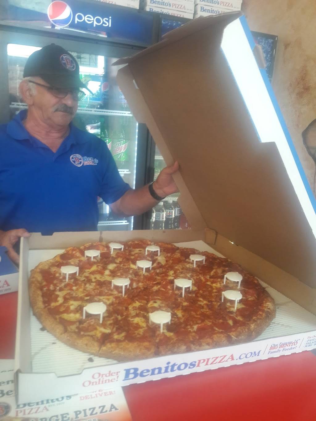 Benitos Pizza | restaurant | 23025 21 Mile Rd, Macomb, MI 48042, USA | 5865980800 OR +1 586-598-0800