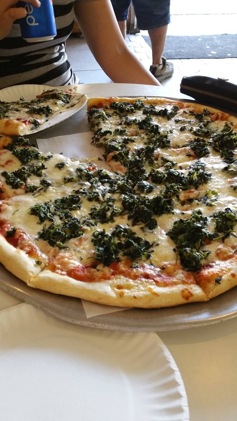 Joes Pizzeria | restaurant | 259 Prospect Park West, Brooklyn, NY 11215, USA | 7189653433 OR +1 718-965-3433
