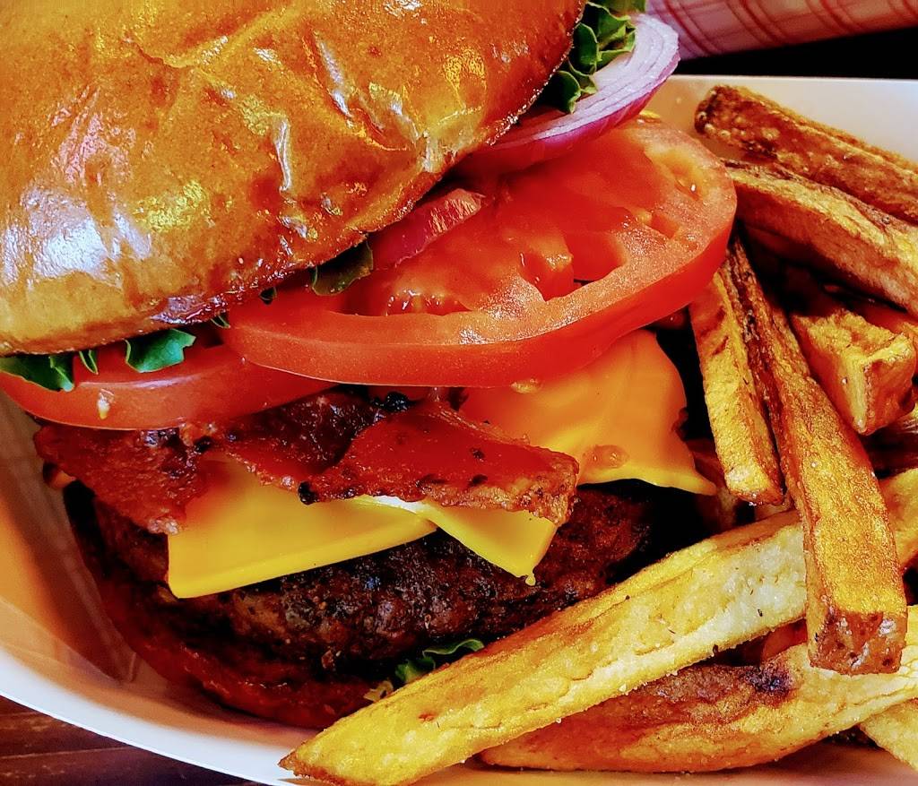 BWB.Rocks | restaurant | 586 Roger Williams Ave, Highland Park, IL 60035, USA | 8477488759 OR +1 847-748-8759