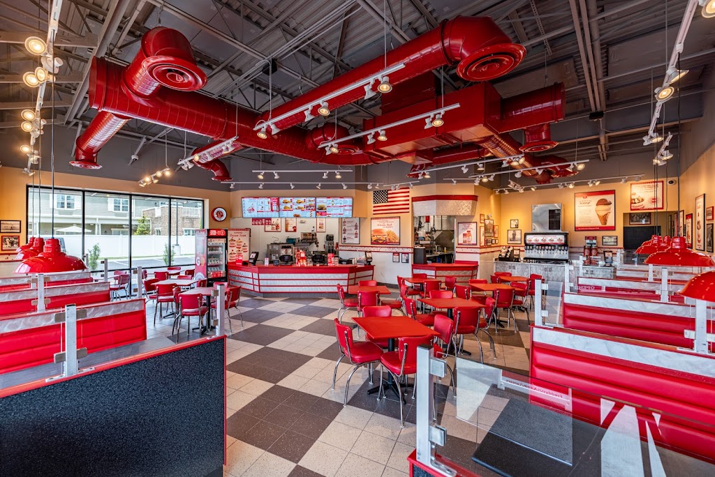 Freddys Frozen Custard & Steakburgers | restaurant | 1512 W Elk Ave, Elizabethton, TN 37643, USA | 4235181559 OR +1 423-518-1559