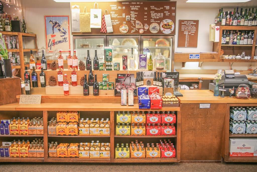 Wine Wizards | restaurant | 2222 Grand Canal Blvd Ste 3, Stockton, CA 95207, United States | 2099577711 OR +1 209-957-7711