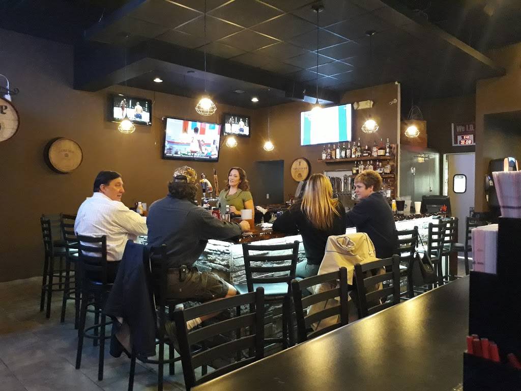 Hogs Haus Sports Bar & Grill | restaurant | 810 OFallon Rd, Weldon Spring, MO 63304, USA | 6363290006 OR +1 636-329-0006