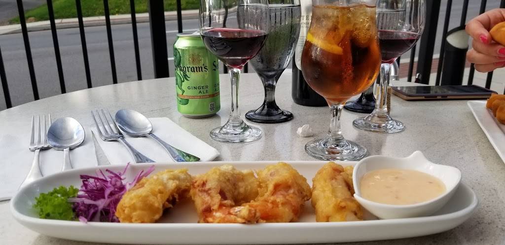 Café de Thai | restaurant | 420 W Cypress St, Kennett Square, PA 19348, USA | 6109242828 OR +1 610-924-2828