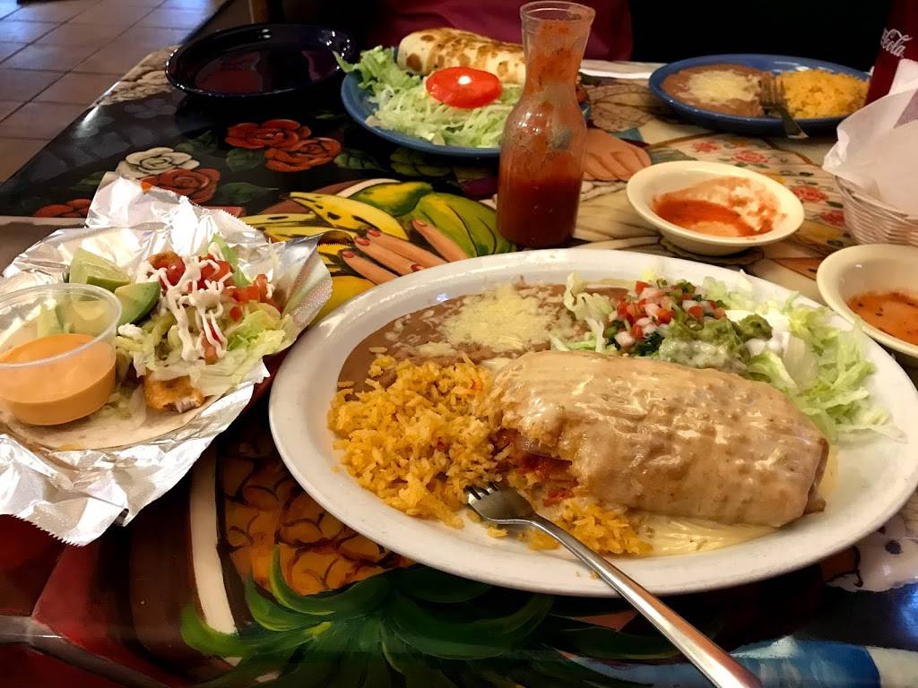 Los Tres Amigos Hacienda | restaurant | 5010 W Saginaw Hwy, Lansing, MI 48917, USA | 5173270545 OR +1 517-327-0545
