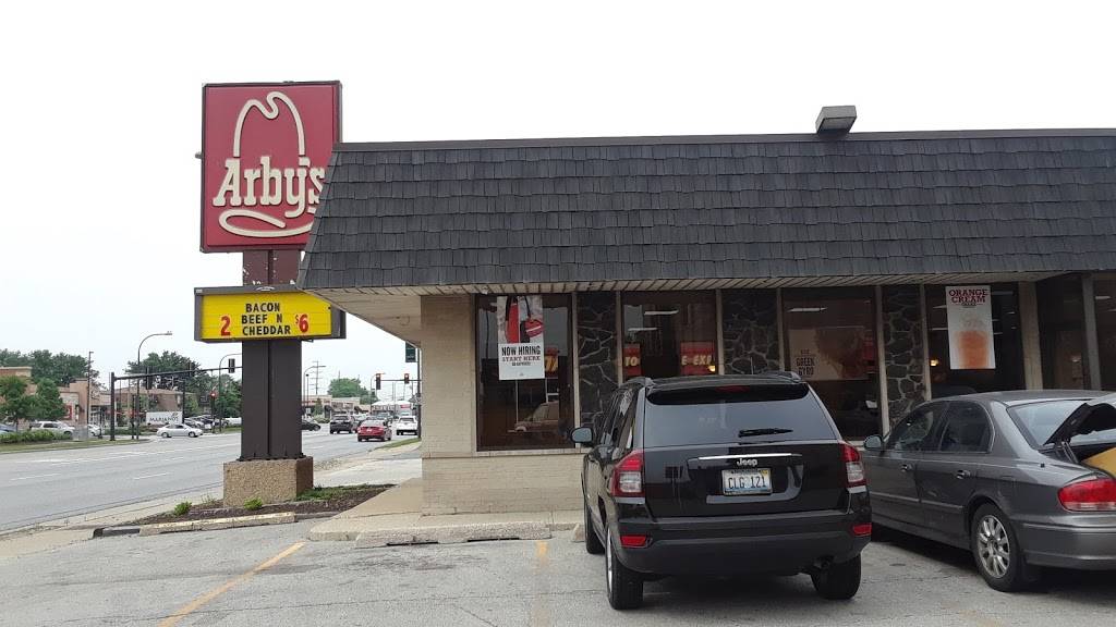 Arbys | restaurant | 11017 S Cicero Ave, Oak Lawn, IL 60453, USA | 7086362919 OR +1 708-636-2919
