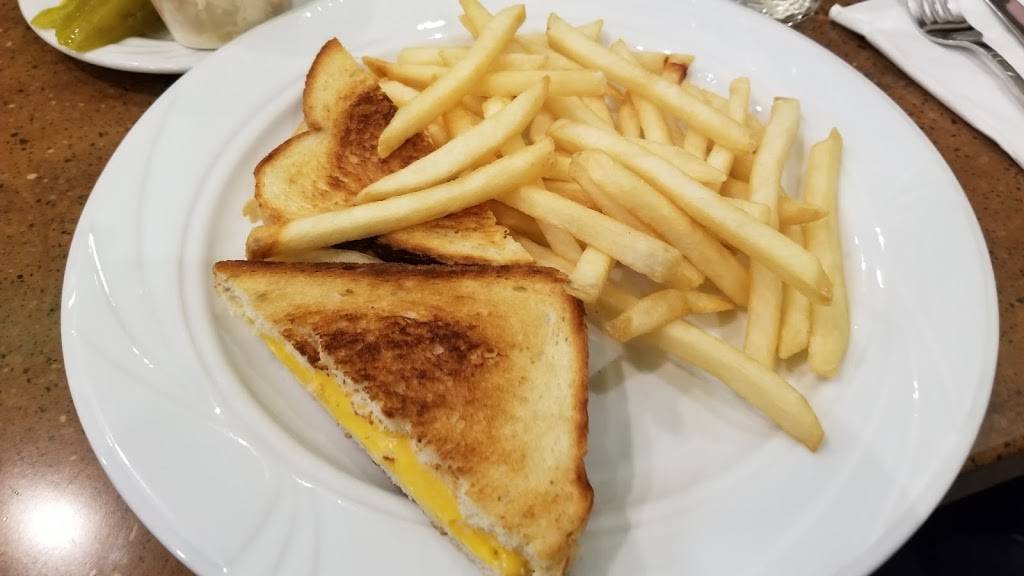 Whitestone Diner | meal takeaway | 149-21 14th Ave, Whitestone, NY 11357, USA | 7187466761 OR +1 718-746-6761