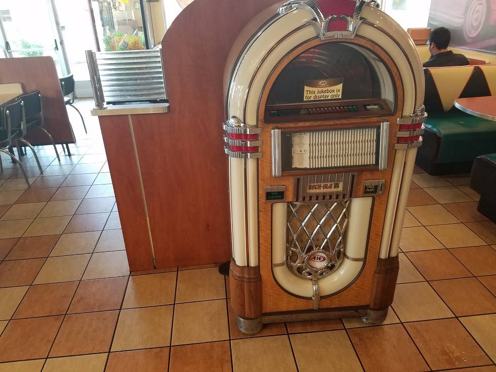 Long John Silvers | restaurant | 7609 S Western Ave, Oklahoma City, OK 73139, USA | 4056340598 OR +1 405-634-0598