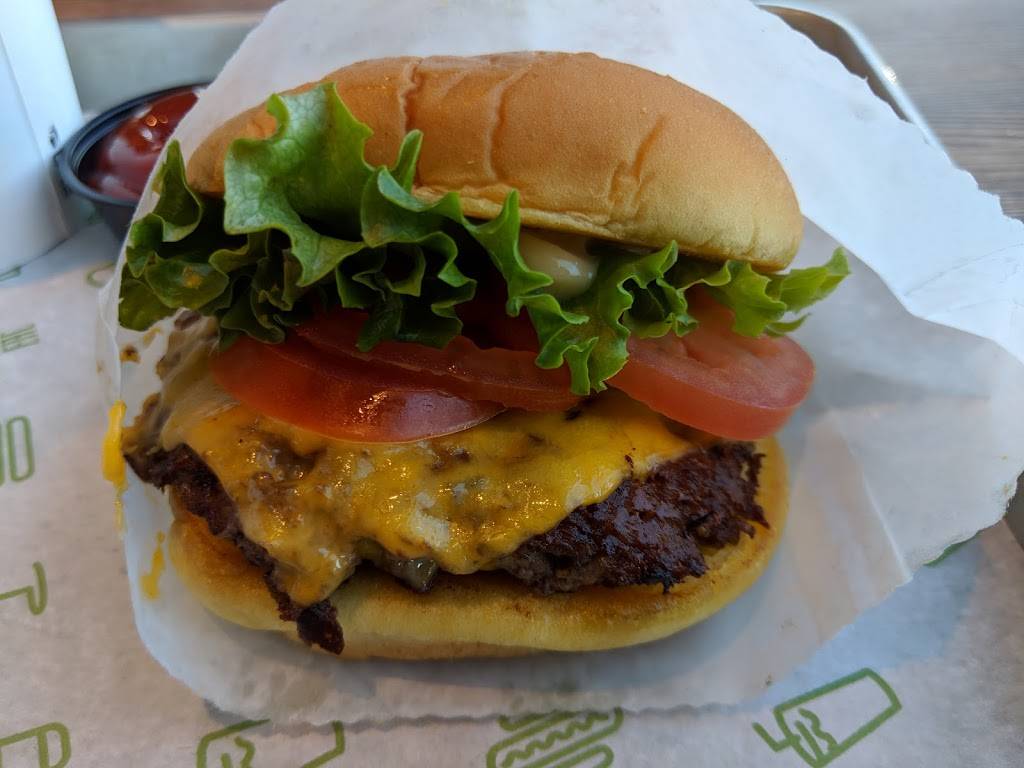 Shake Shack | restaurant | 8001 South Orange Blossom Trail #100A, Orlando, FL 32809, USA | 4076271029 OR +1 407-627-1029