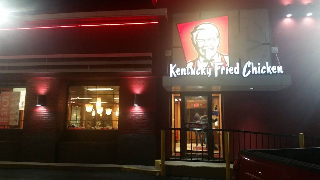 KFC | restaurant | 1510 Johnson Rd, Granite City, IL 62040, USA | 6184524970 OR +1 618-452-4970