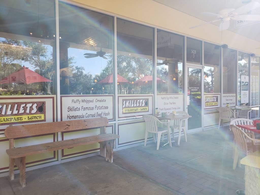 Skillets Restaurant | restaurant | 5628 Strand Blvd, Naples, FL 34110, USA | 2395968202 OR +1 239-596-8202
