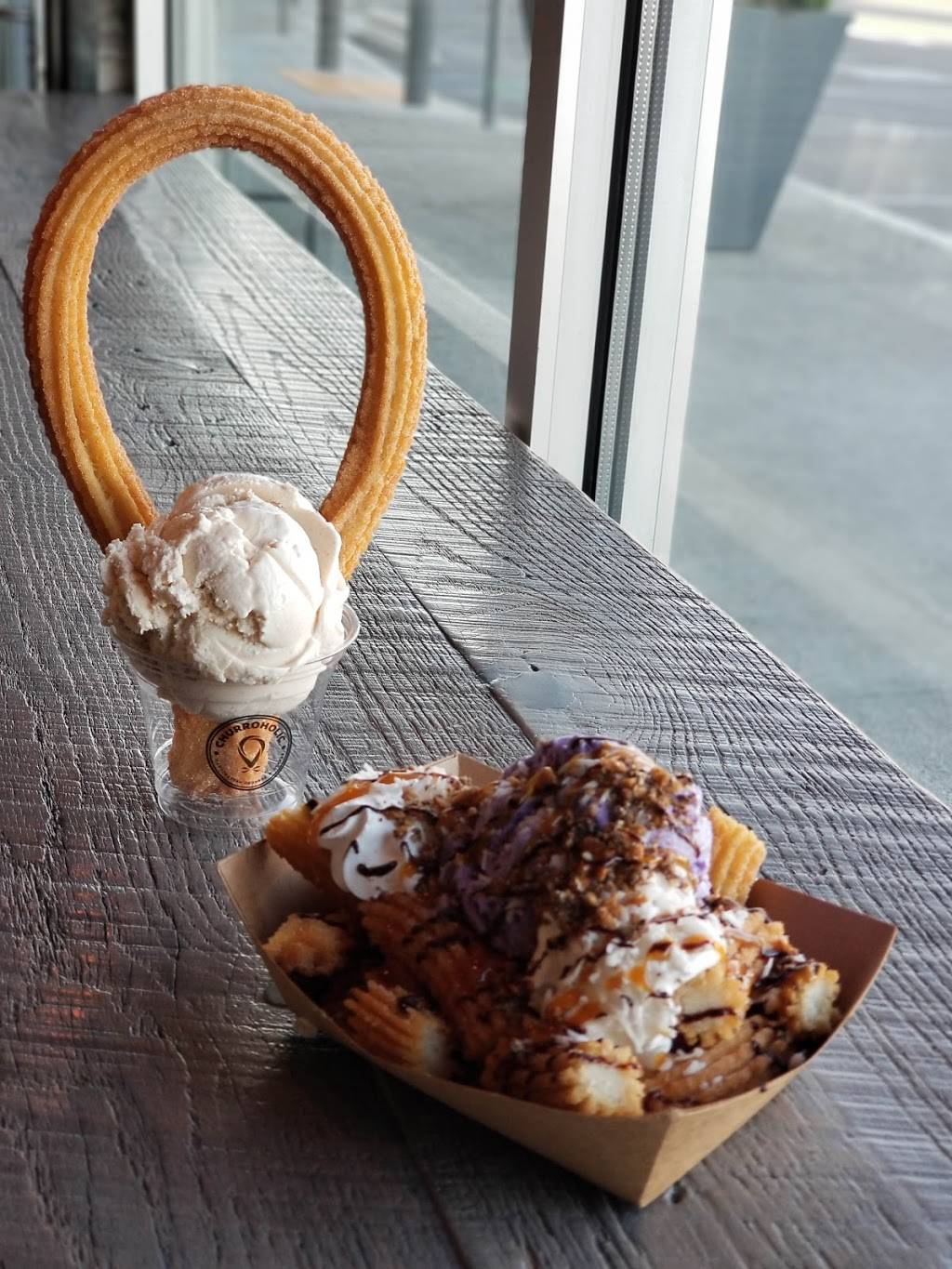 Churroholic | restaurant | 5802 Firestone Blvd, South Gate, CA 90280, USA | 5626081015 OR +1 562-608-1015