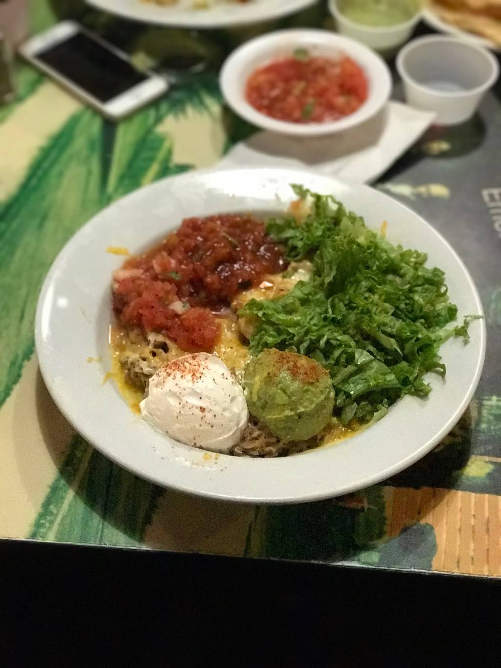 Wahoos fish taco | restaurant | 23042 Eastpark Dr, Yorba Linda, CA 92887, USA | 7149213051 OR +1 714-921-3051