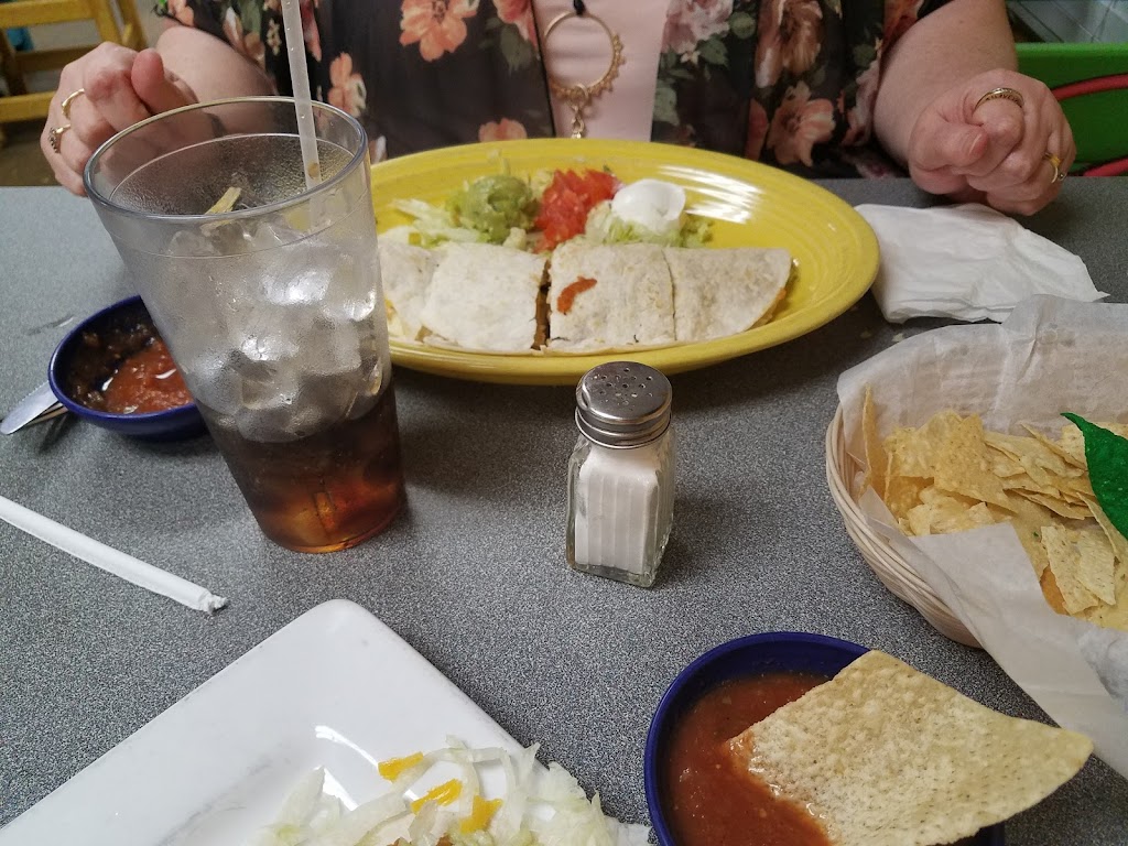 Amigo Juan | restaurant | 1026 N Center St, New Boston, TX 75570, USA | 9036284445 OR +1 903-628-4445