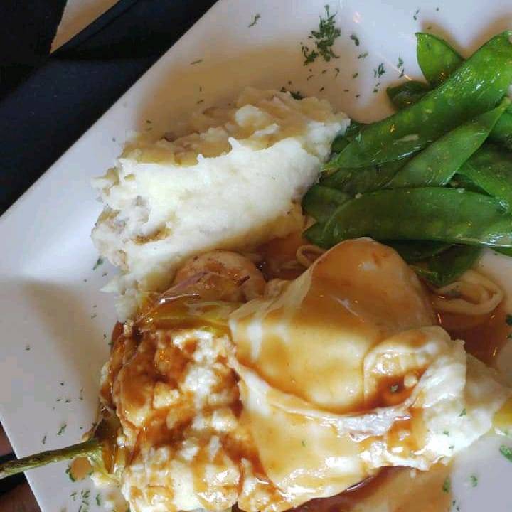 Rust Belt Bar and Grill | restaurant | 3720 Lake Shore Rd, Buffalo, NY 14219, USA | 7168257000 OR +1 716-825-7000