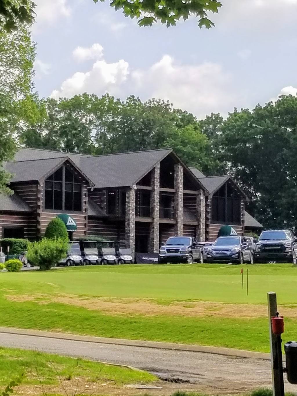 Pine Creek Golf Course | meal takeaway | 1835 Logue Rd, Mt. Juliet, TN 37122, USA | 6154497272 OR +1 615-449-7272