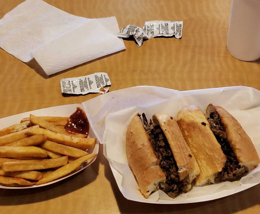 Straight From Philly | restaurant | 110 E Main St, Waxahachie, TX 75165, USA | 9729230202 OR +1 972-923-0202