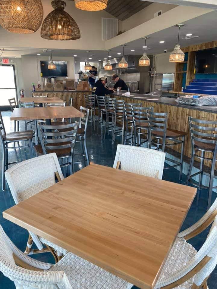 Surf City Line | restaurant | 2112 N New River Dr, Surf City, NC 28445, USA | 9105410062 OR +1 910-541-0062