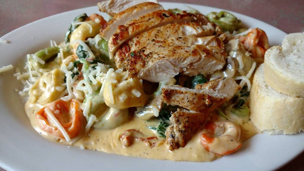 Little Village Cafe | restaurant | 146 4th Ave, Baraboo, WI 53913, USA | 6083562800 OR +1 608-356-2800