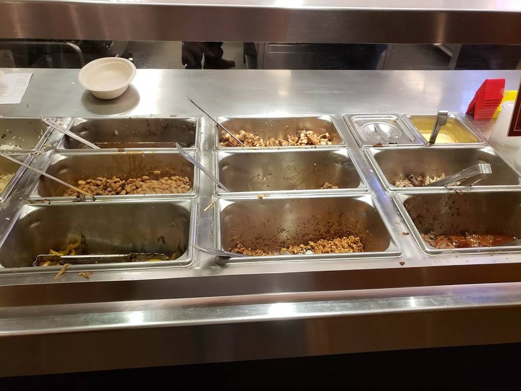 Chipotle Mexican Grill | restaurant | 909 E W Whitestone Blvd Ste A, Cedar Park, TX 78613, USA | 5126902563 OR +1 512-690-2563