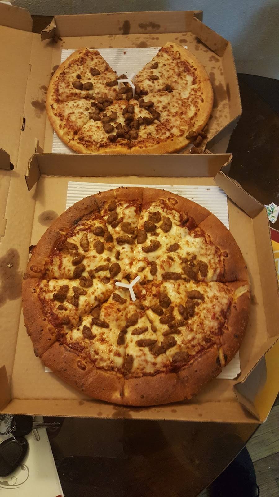 Pizza Hut | restaurant | 47 W 79th St, Chicago, IL 60620, USA | 7732244440 OR +1 773-224-4440