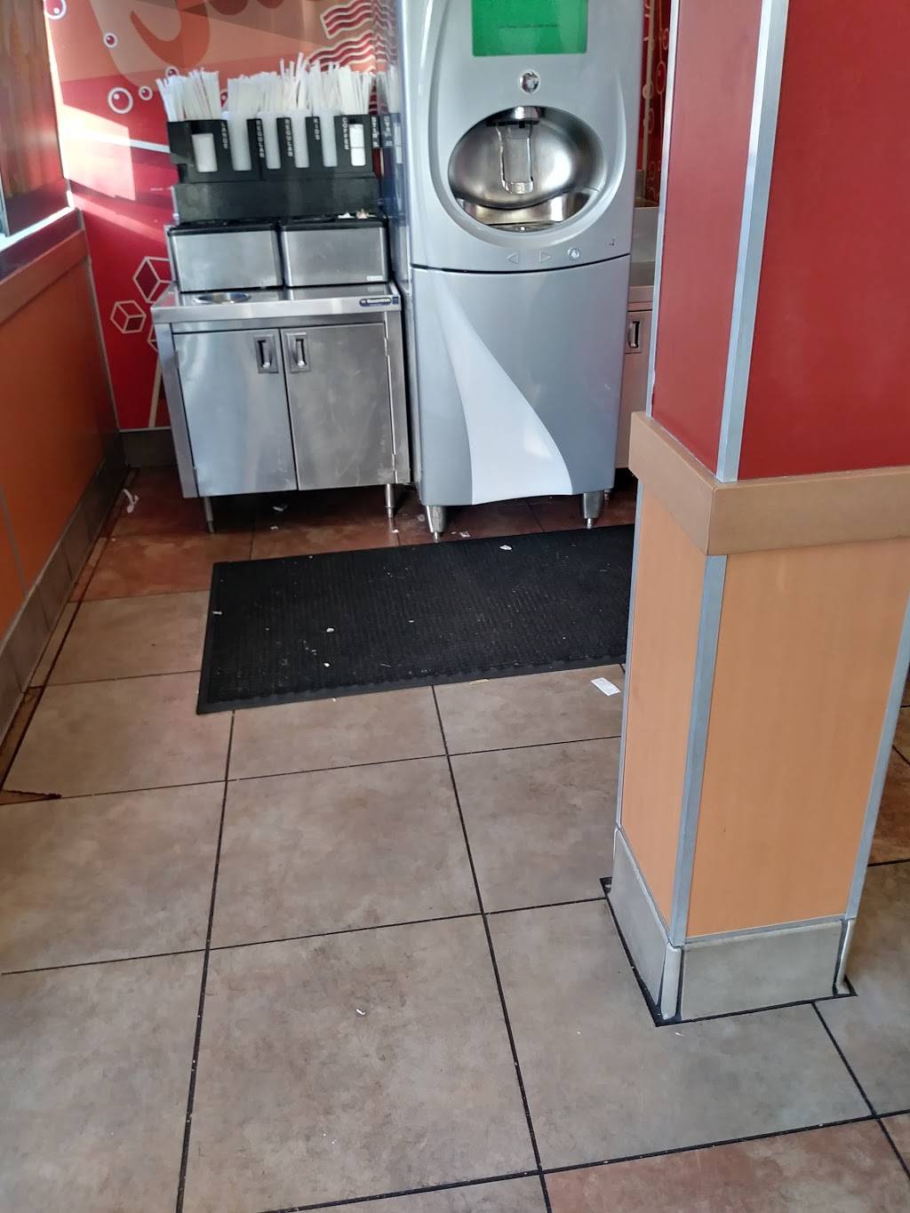 Jack in the Box | restaurant | 5930 Camp Bowie Blvd, Fort Worth, TX 76107, USA | 8177326881 OR +1 817-732-6881