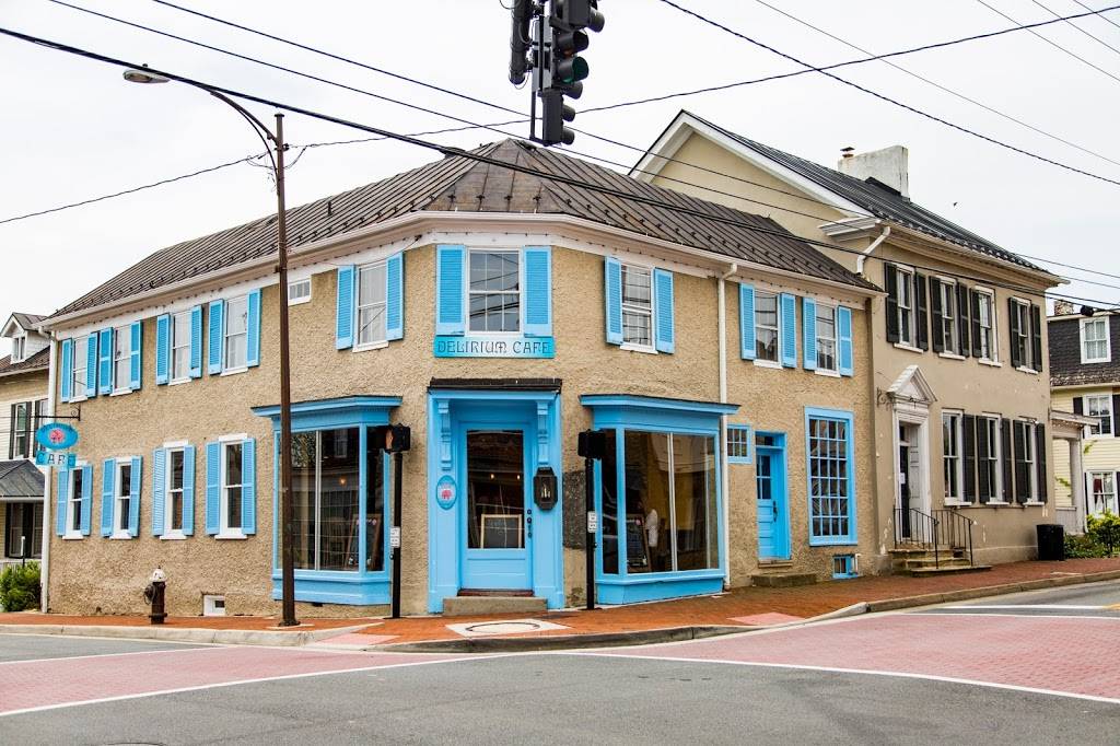 Delirium Café-Leesburg | restaurant | 101 S King St, Leesburg, VA 20175, USA | 5712913470 OR +1 571-291-3470