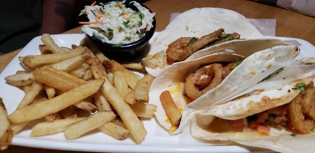 Applebees Grill + Bar | restaurant | 340 State Hwy 13, Wisconsin Dells, WI 53965, USA | 6082546900 OR +1 608-254-6900