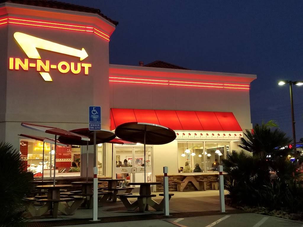 In-N-Out Burger | restaurant | 3211 Harbor Blvd, Costa Mesa, CA 92626, USA | 8007861000 OR +1 800-786-1000