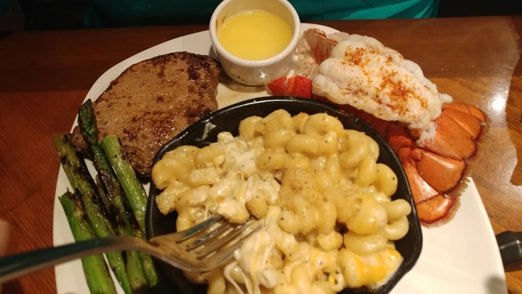 Outback Steakhouse | restaurant | 1300 Linton Blvd, Delray Beach, FL 33444, USA | 5612727201 OR +1 561-272-7201